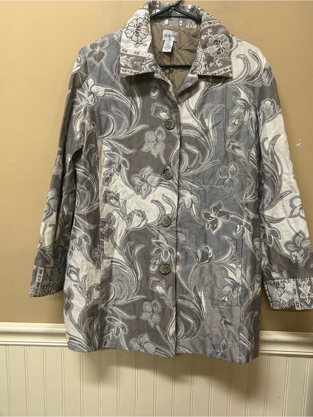 Chico's Jacket Size 2 Large 12/14 Gray  Floral Tapestry Topper Regency Classic